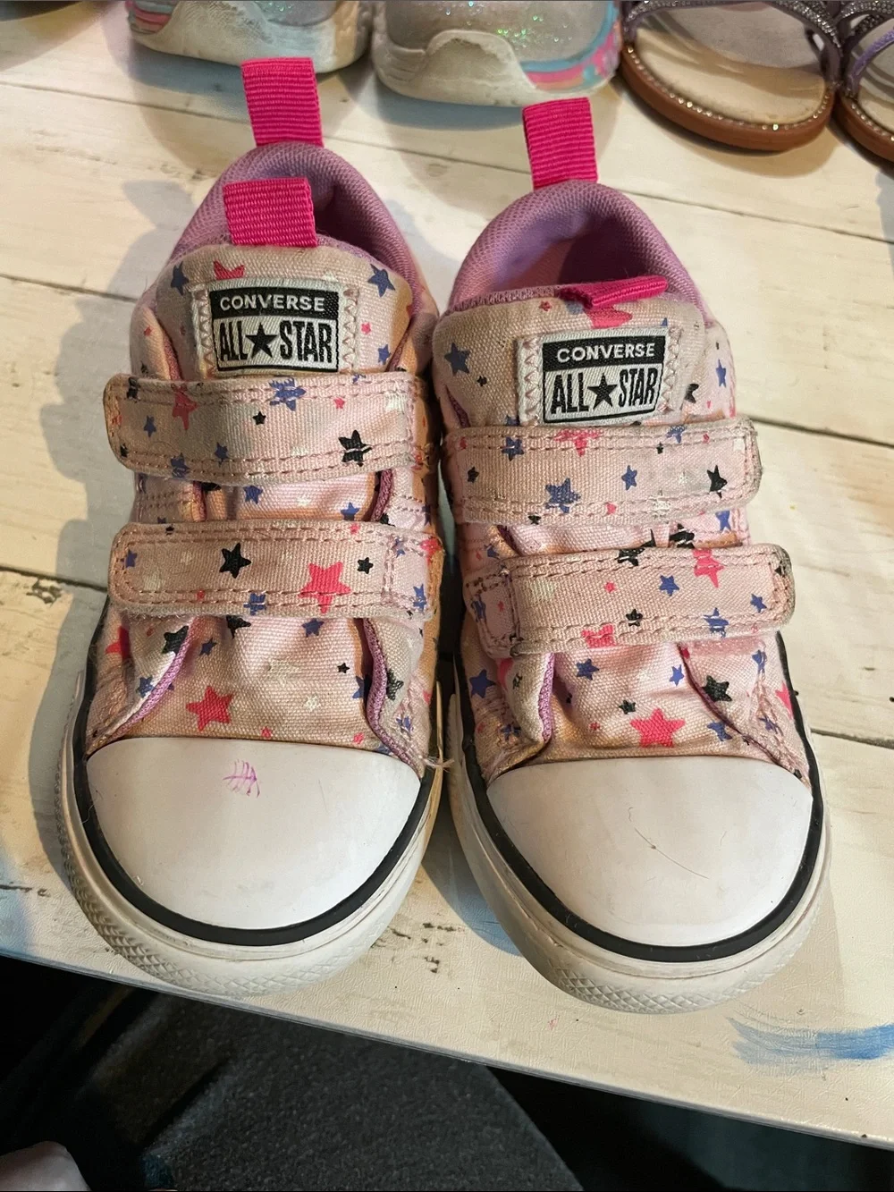 Converse interior multi straps